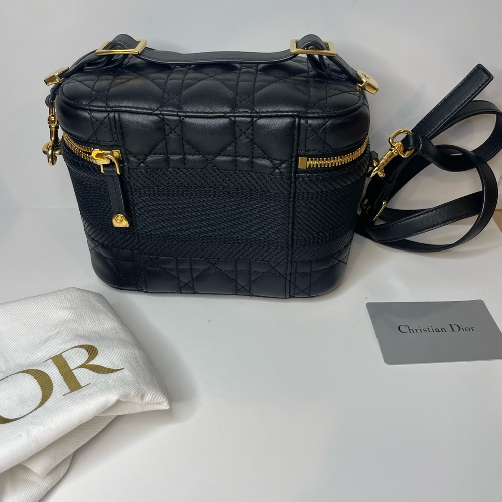 Dior travel vanity with removable crossbody strap Full Set EUC - Picture 3 of 13